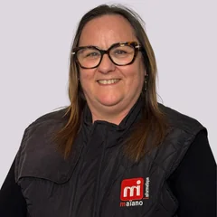Véronique M. · Responsable RH & Moyens Généraux